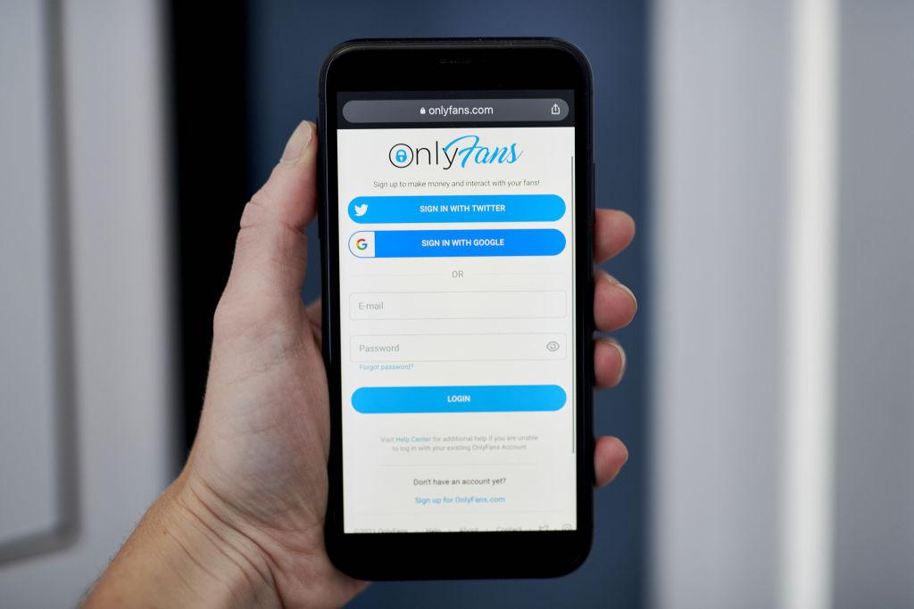 OnlyFans halts fundraising efforts after banning, then re-allowing, sexual content