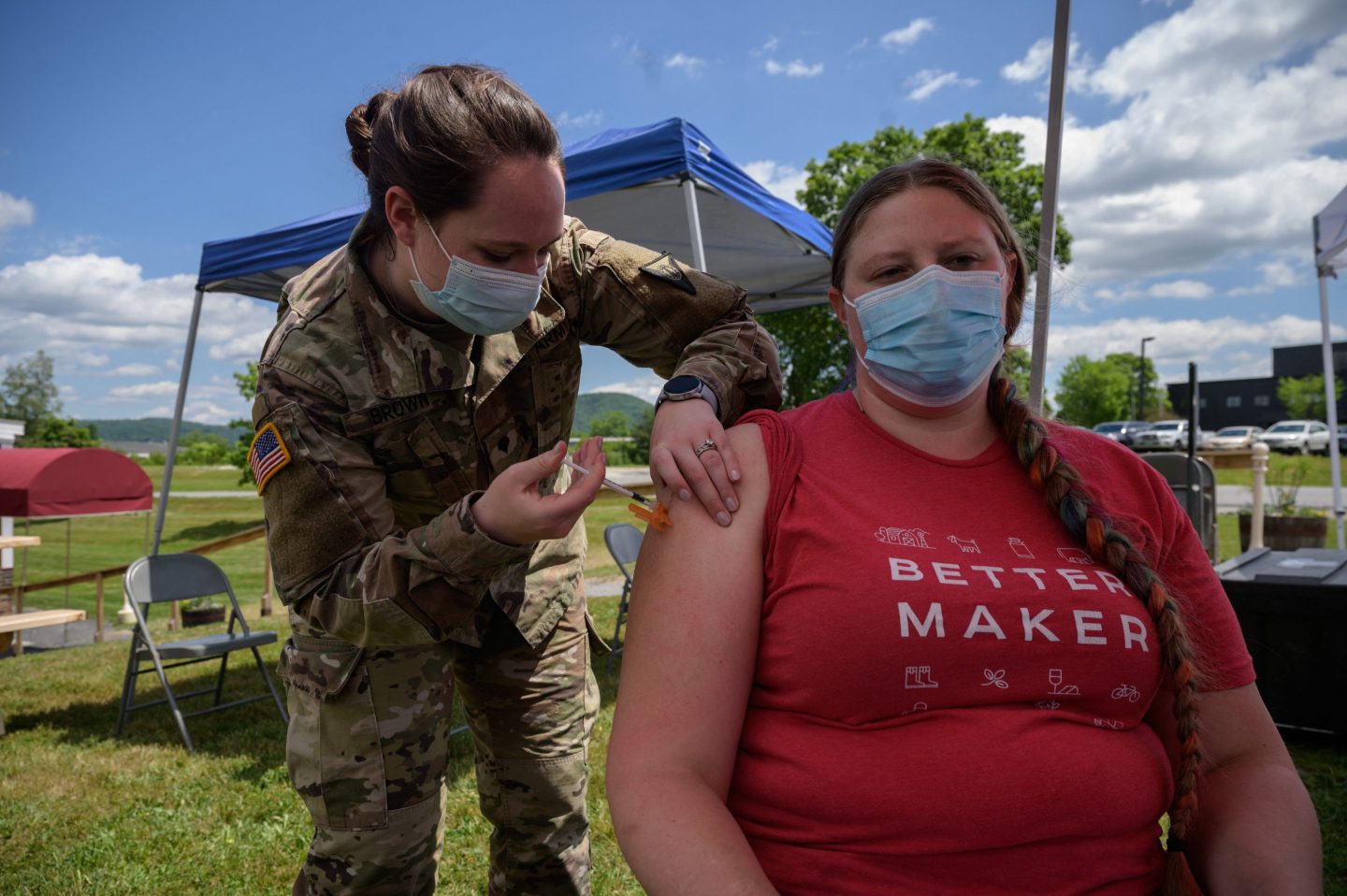 Vermont woman getting vaccinated