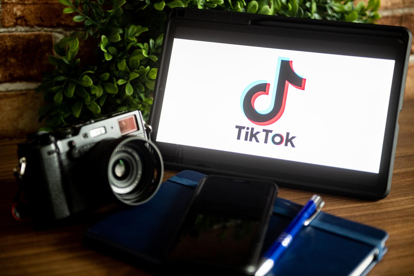 TikTok tests disappearing stories clone of Snapchat and Instagram