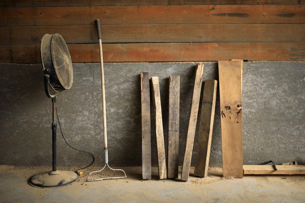 Lumber price falls to $399—down from $1,515 this spring