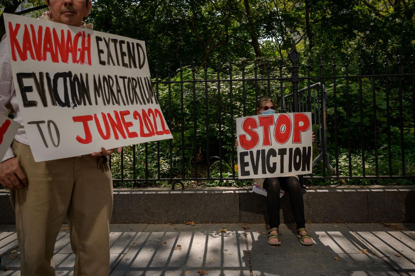 Federal appeals court upholds new CDC eviction ban