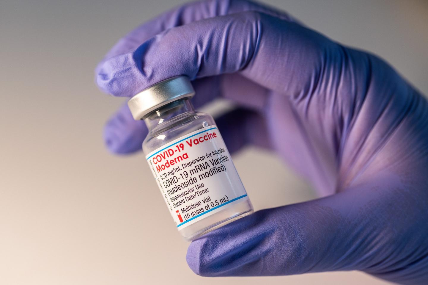 Belgian data finds that Moderna’s COVID vaccine creates twice as many antibodies as Pfizer’s