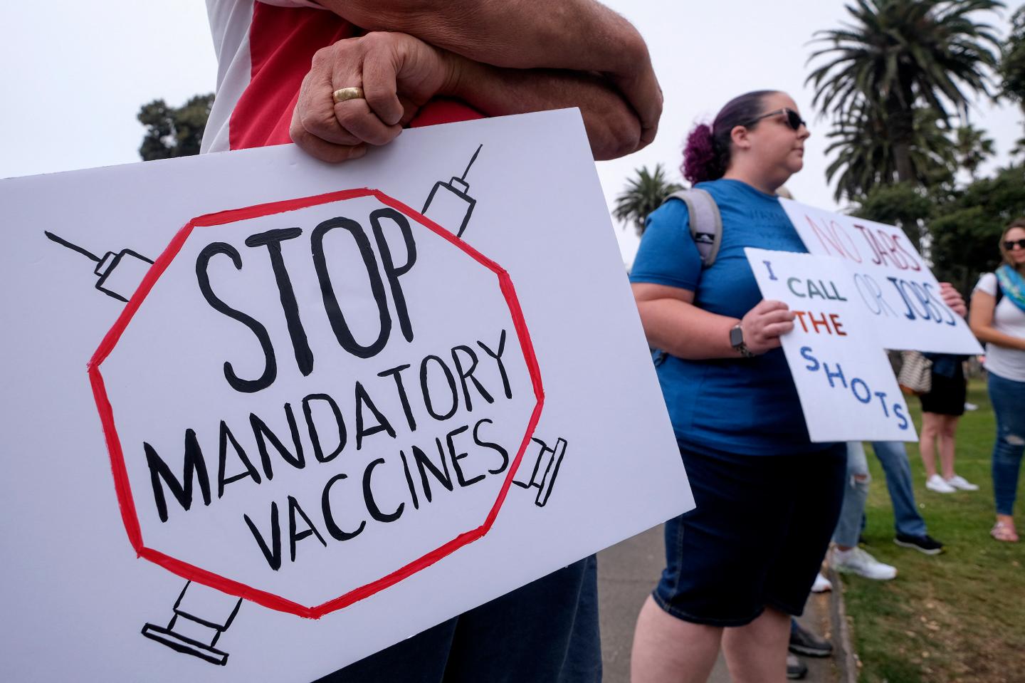 EU tells Americans to get vaccinated or lose their European holidays