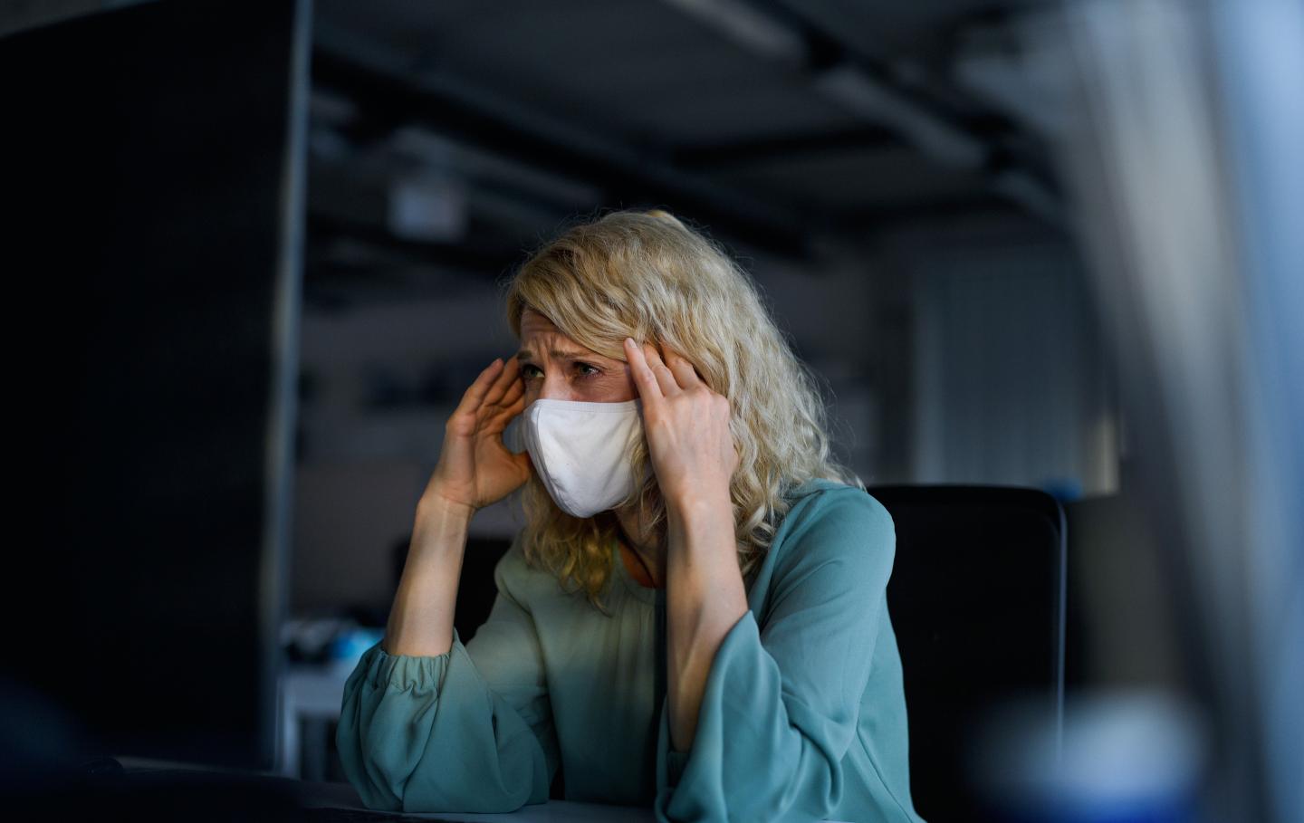 As employees return to work, HR managers prepare to deal with ‘long COVID’