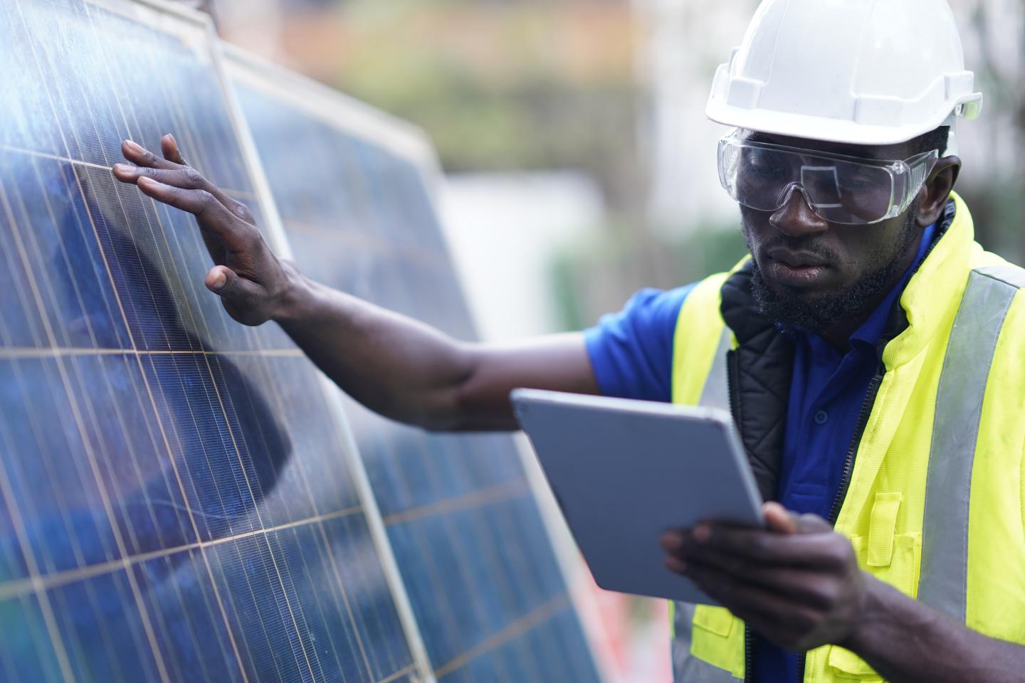 Black Americans leave the workforce despite a lower unemployment rate in July