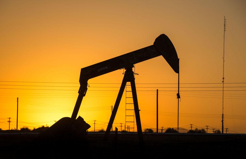 Big Oil plummets down the Fortune Global 500, dragged by the pandemic
