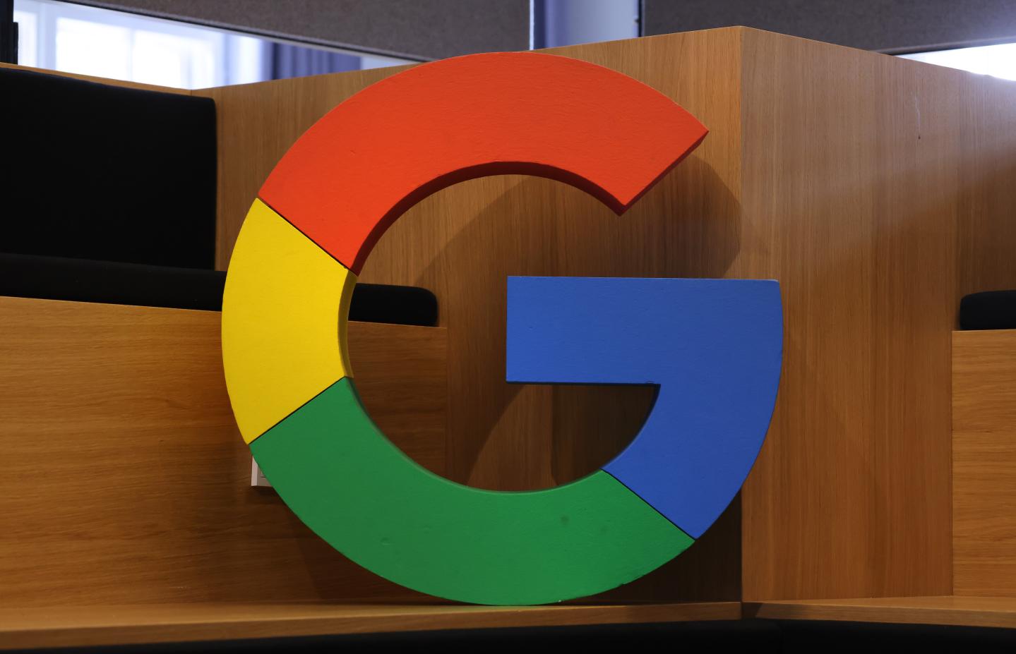 Google delays office return to January due to COVID surge