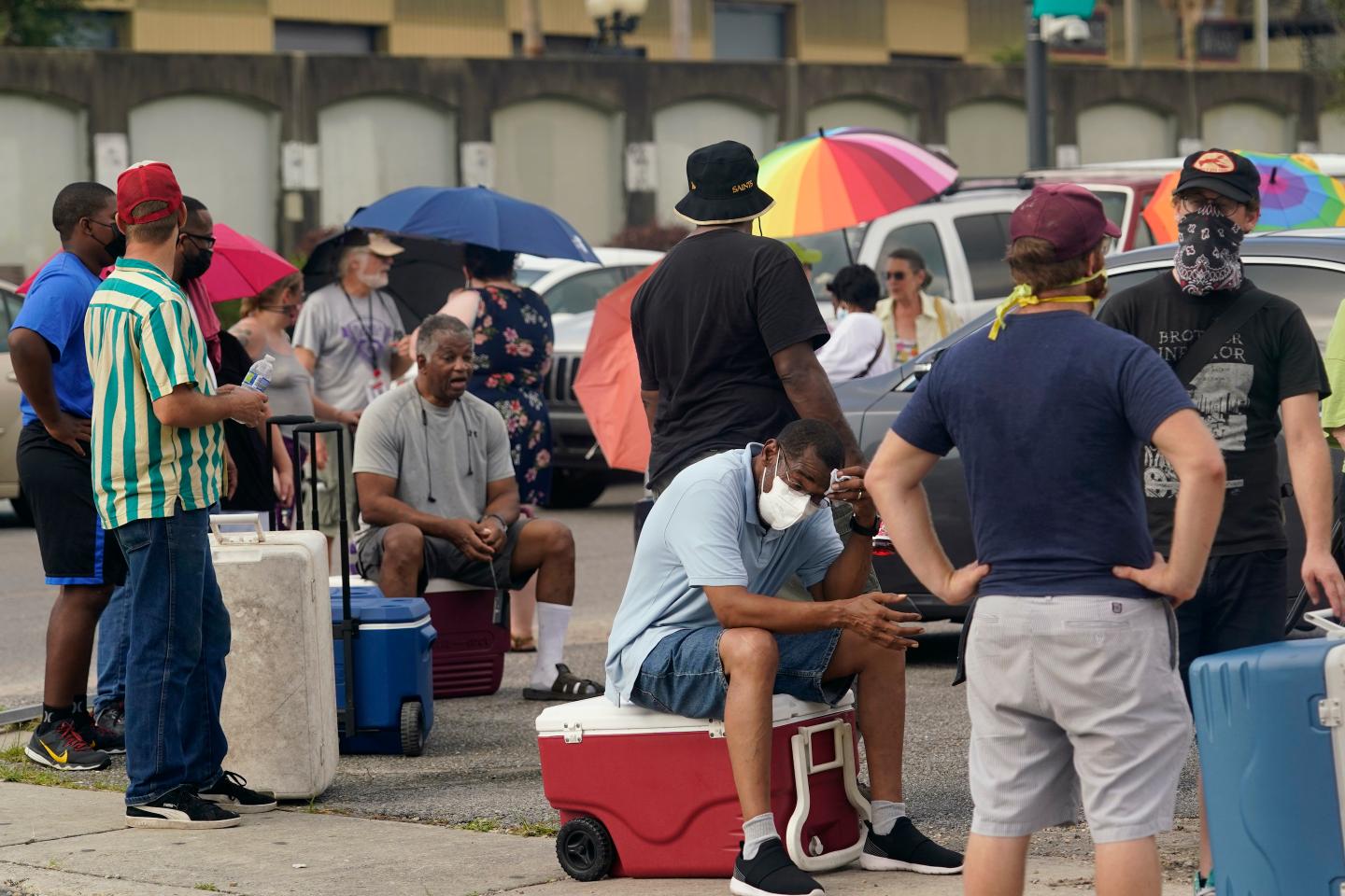 Biden launches response to health-related illness and death from extreme heat
