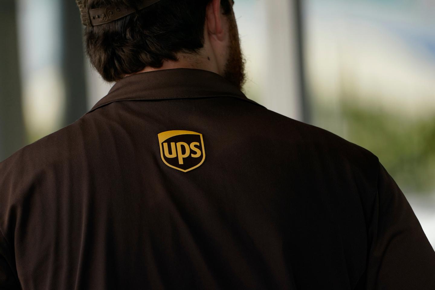 Amazon, Chobani and UPS vow to hire Afghan refugees