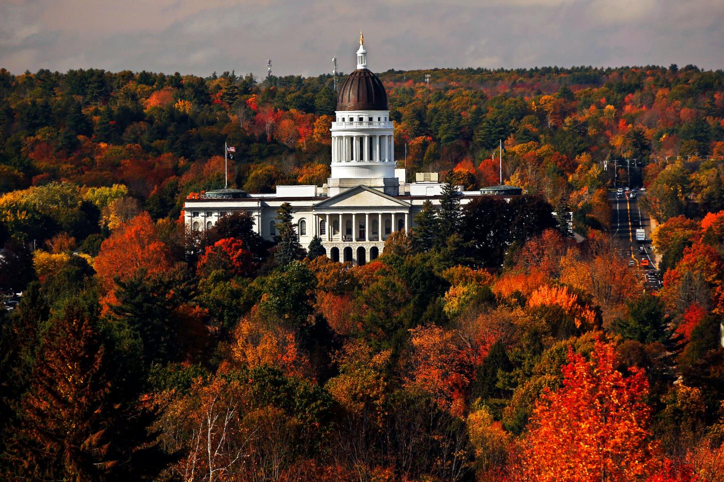 Climate change is making it harder to chase fall foliage in the U.S.