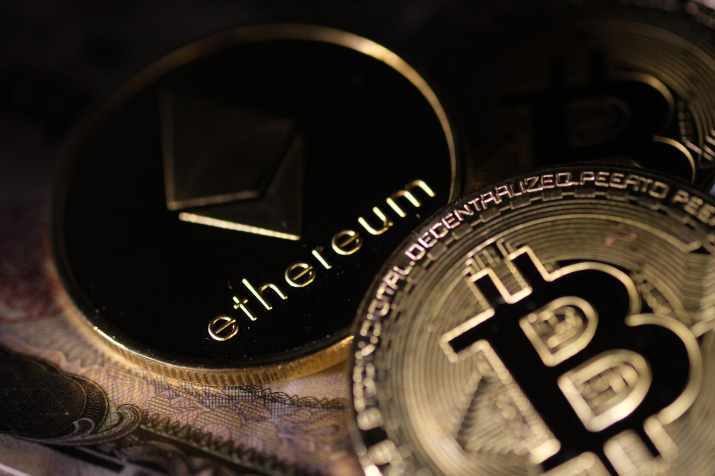 Social network Minds pours 25% of balance sheet into crypto