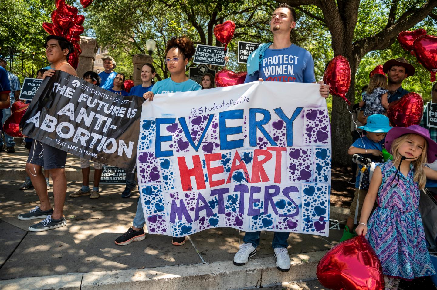 Supreme Court silent on appeal as Texas 6-week abortion ban goes into effect