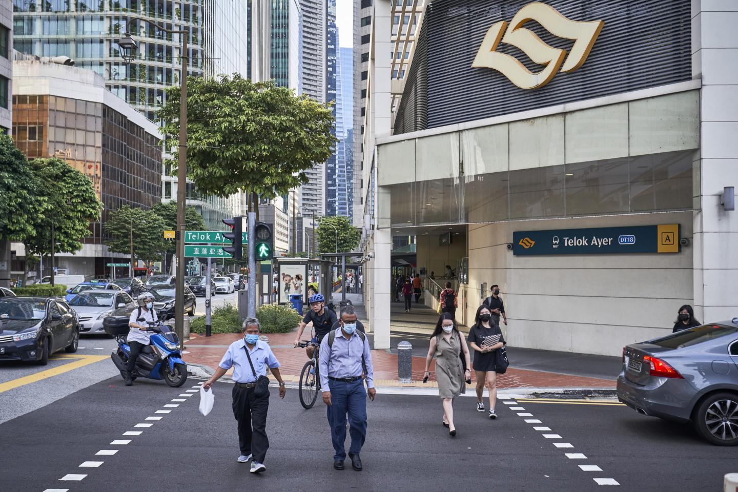 Singapore’s COVID reports will now focus on hospitalizations as community cases hit record levels