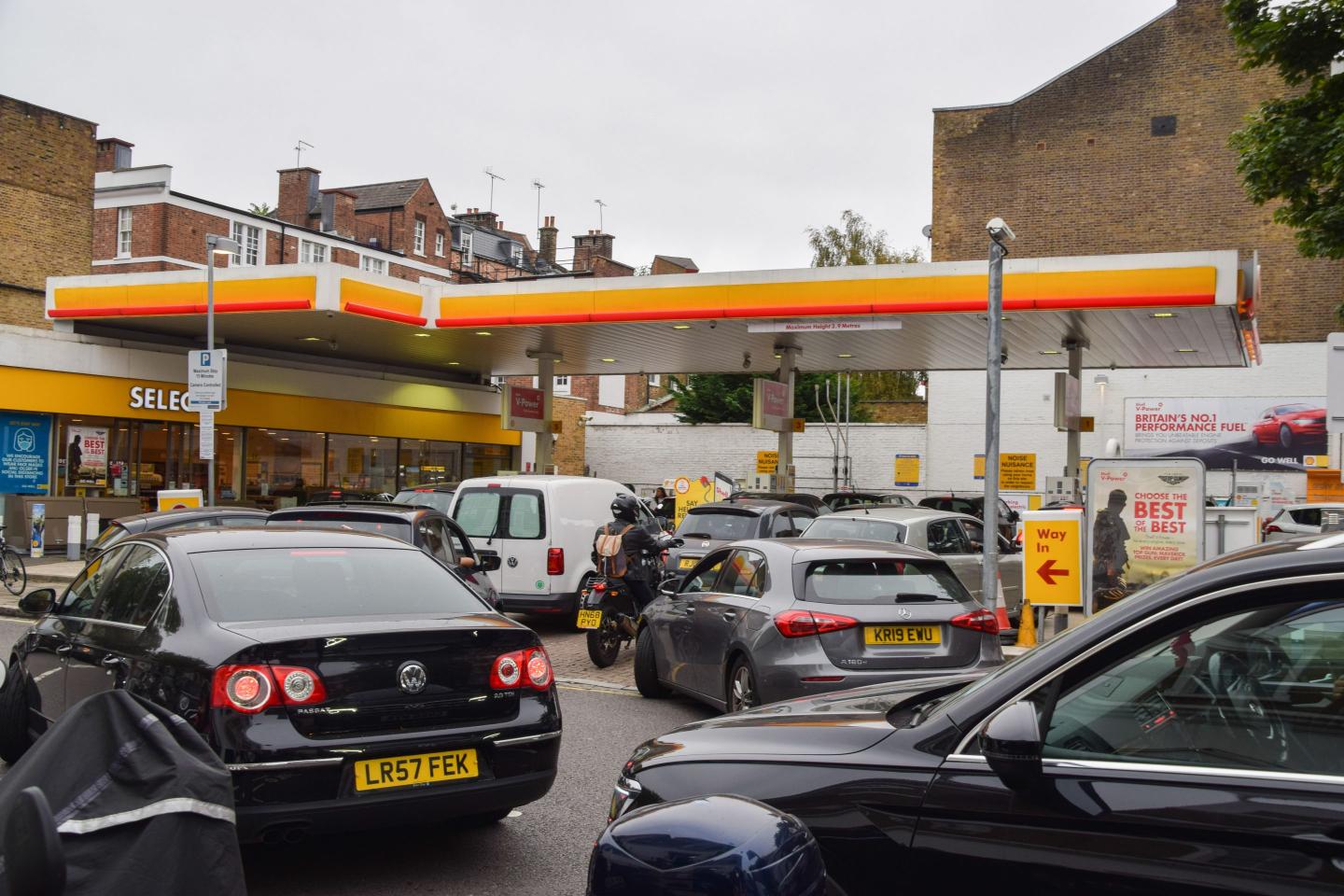 Long queues form at a Shell petrol station in Islington.