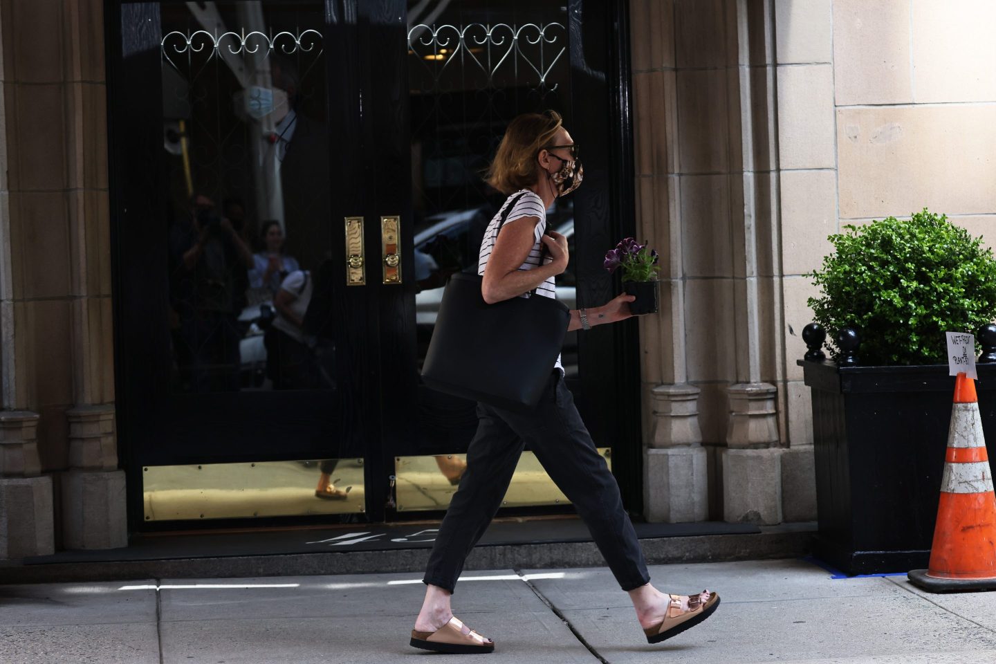 Federal Investigators Execute Search Warrant On Rudy Giuliani's NYC Apartment