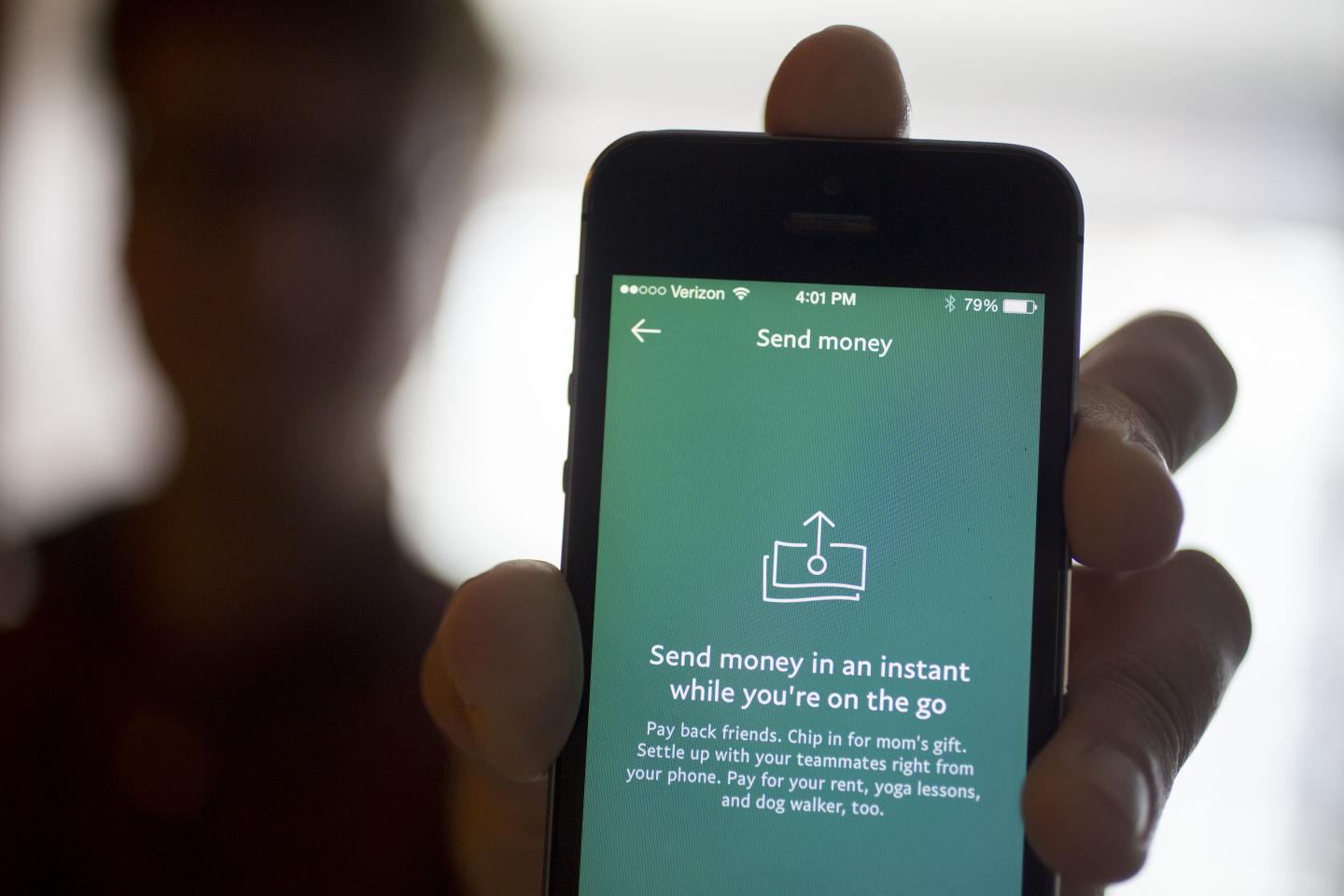 There are new scams on mobile payment apps—and teens aren’t immune