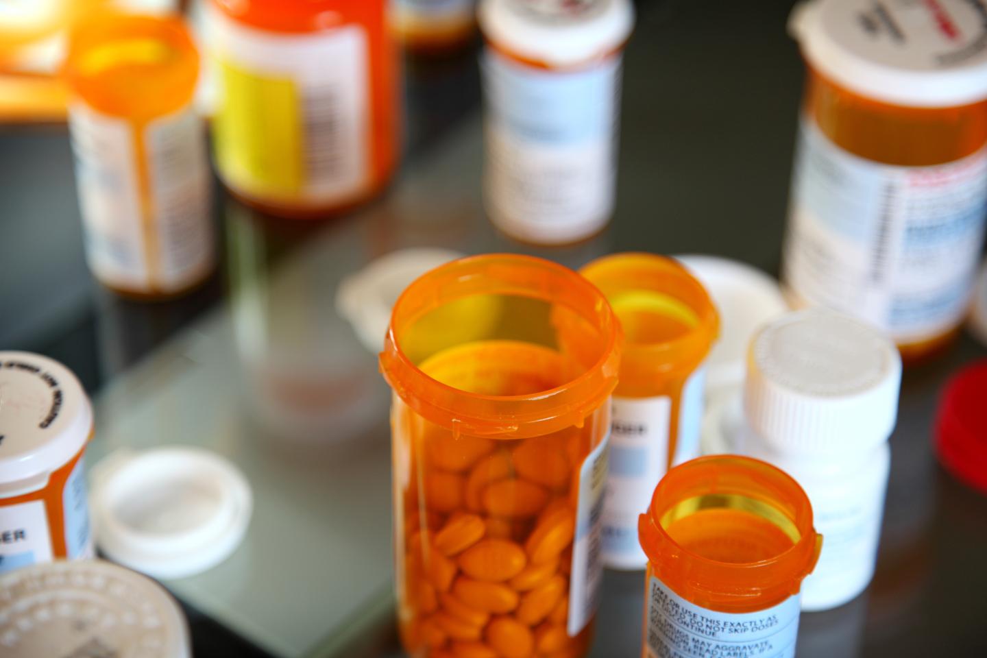 White House unveils plan to lower prescription drug prices