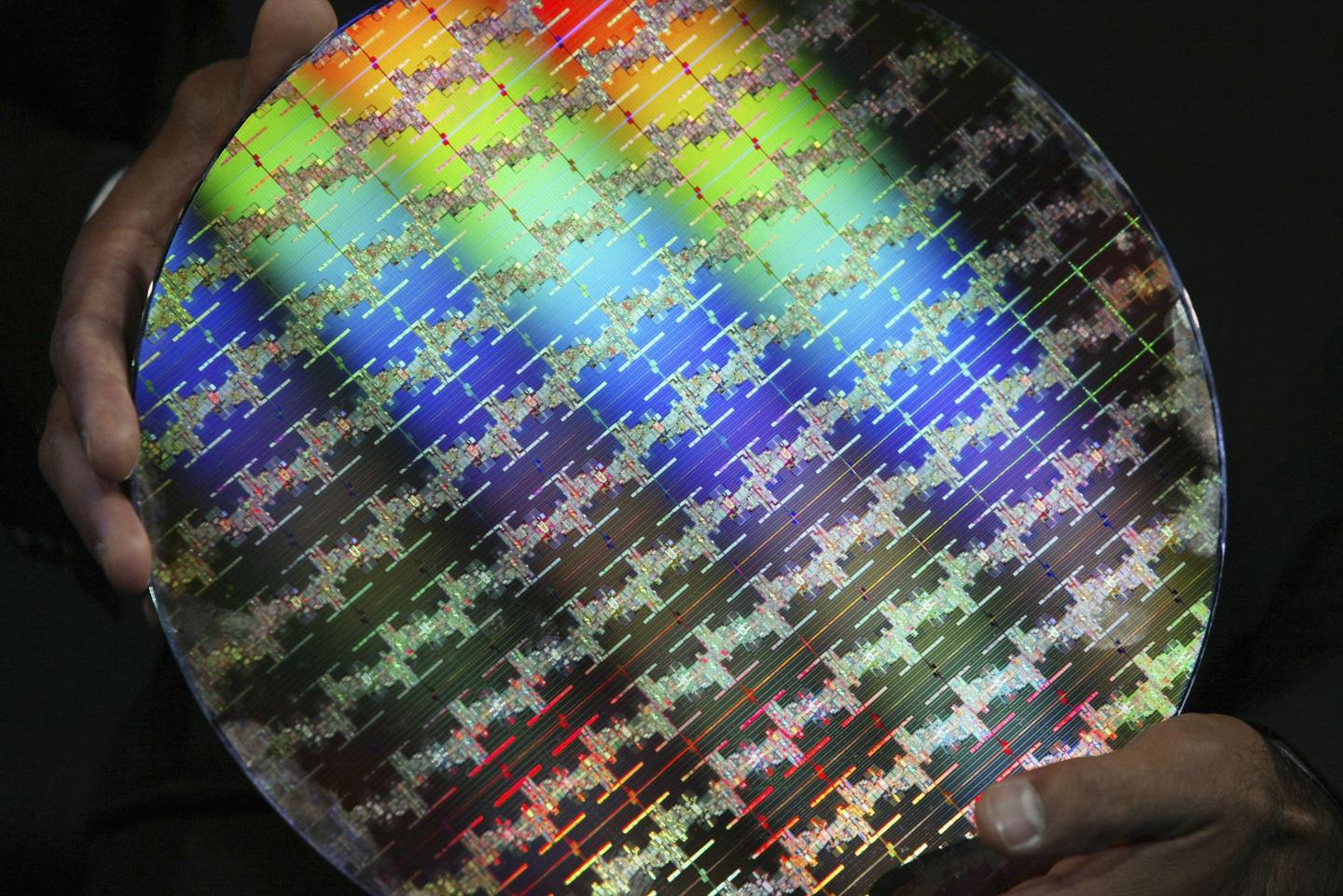 Intel CEO says ‘big, honkin’ fab’ planned for Europe will be world’s most advanced