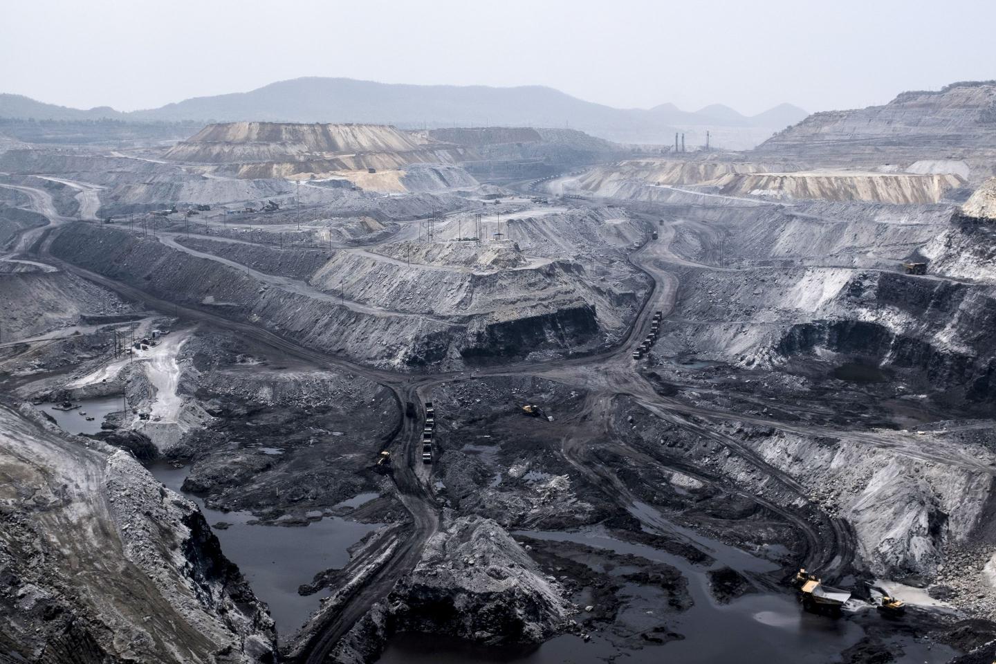 India is on the brink of an energy crisis, as coal reserves hit critical lows