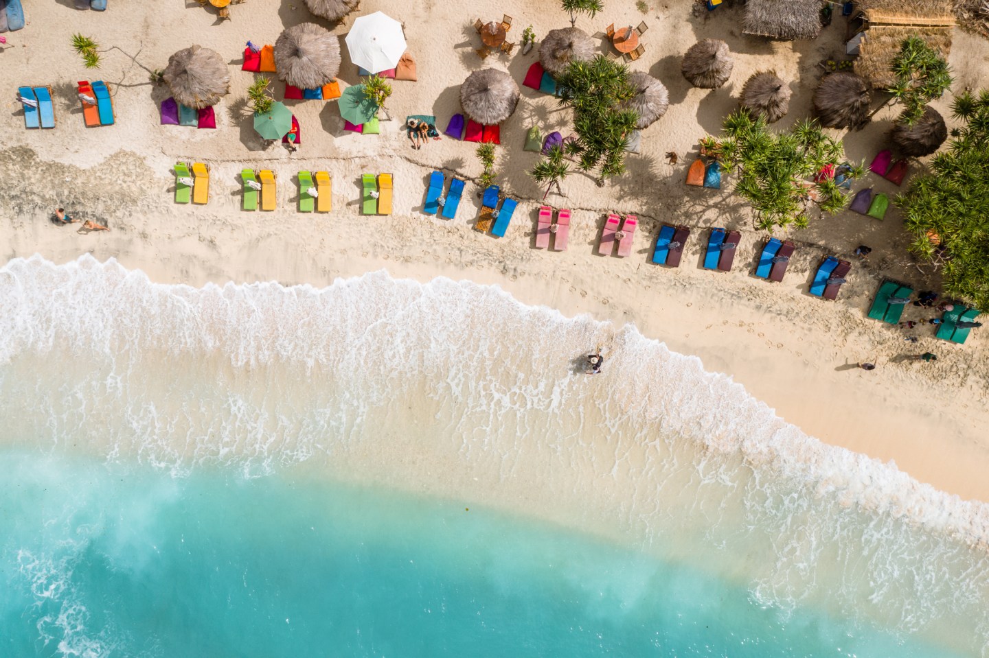 5 warm-weather destinations accepting U.S. tourists this winter