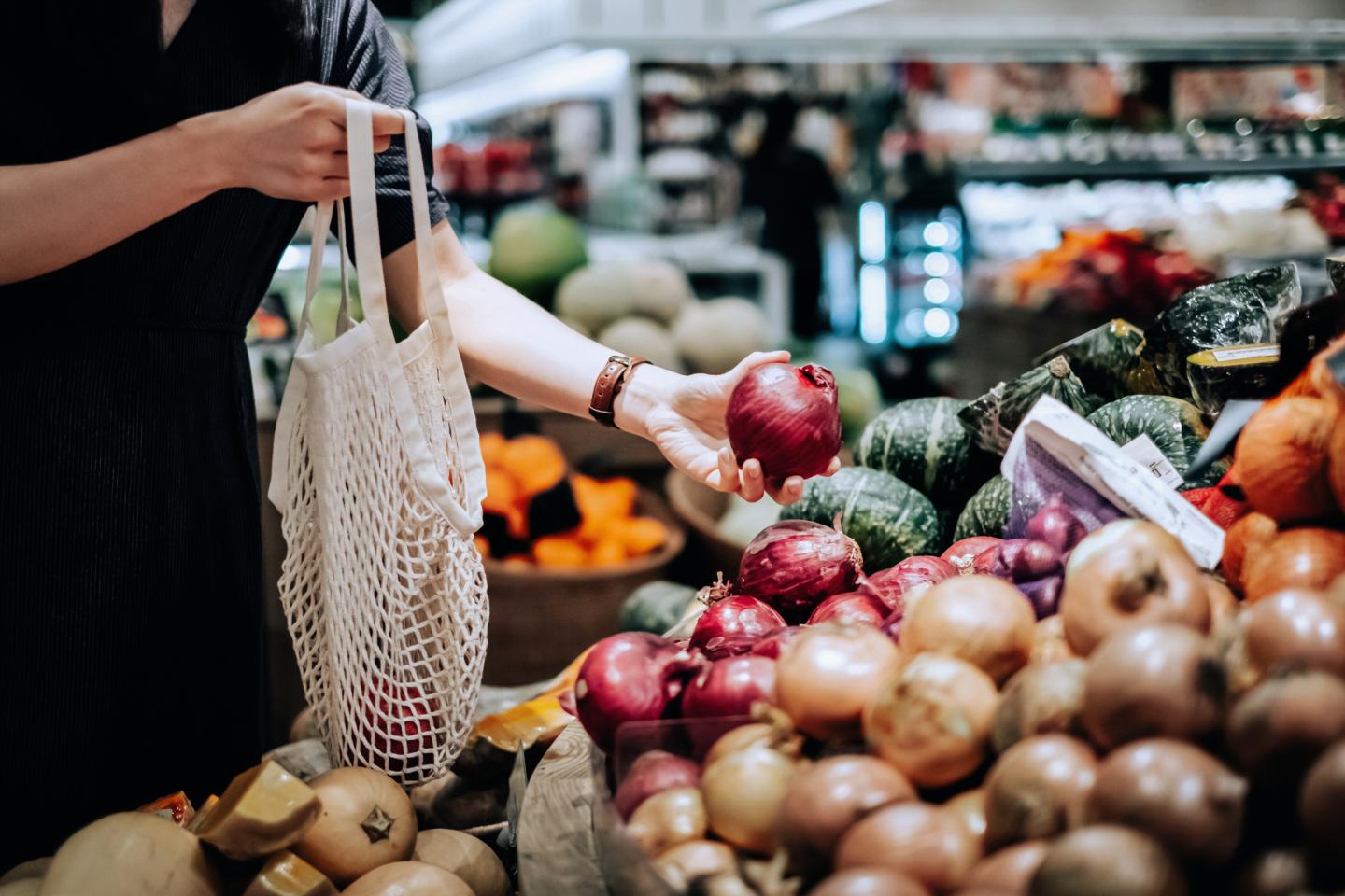 CDC warns of salmonella outbreak linked to onions