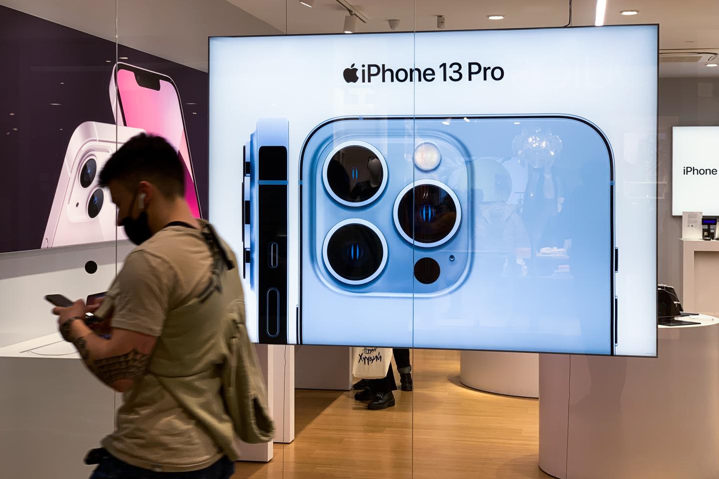 Apple expected to cut iPhone 13 production goal by 10 million this year on major chip shortage