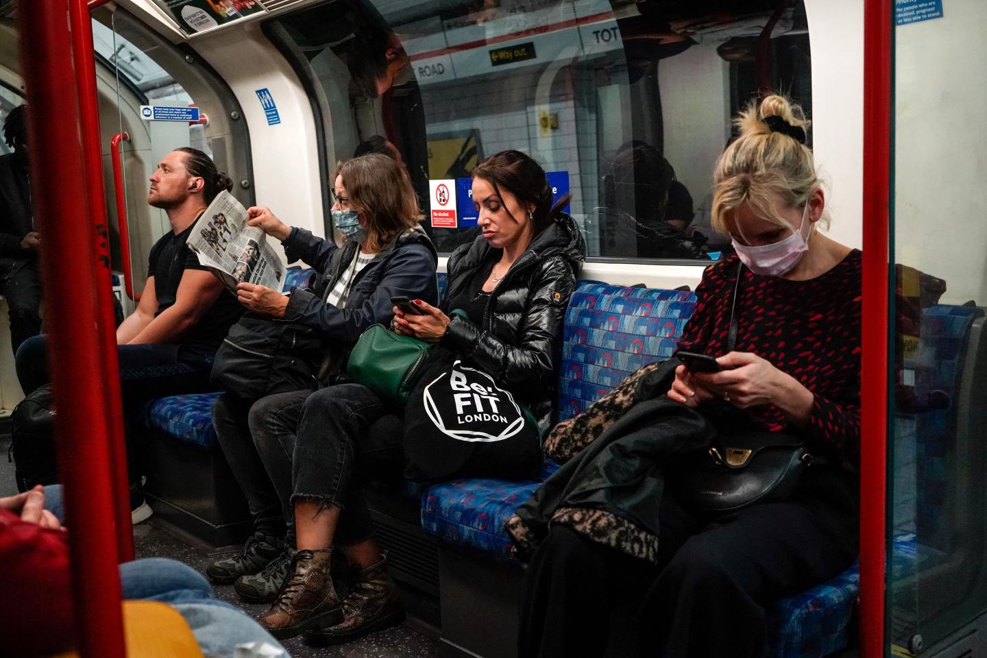 As COVID-19 deaths rise, the U.K. faces the prospect of (another) tough winter