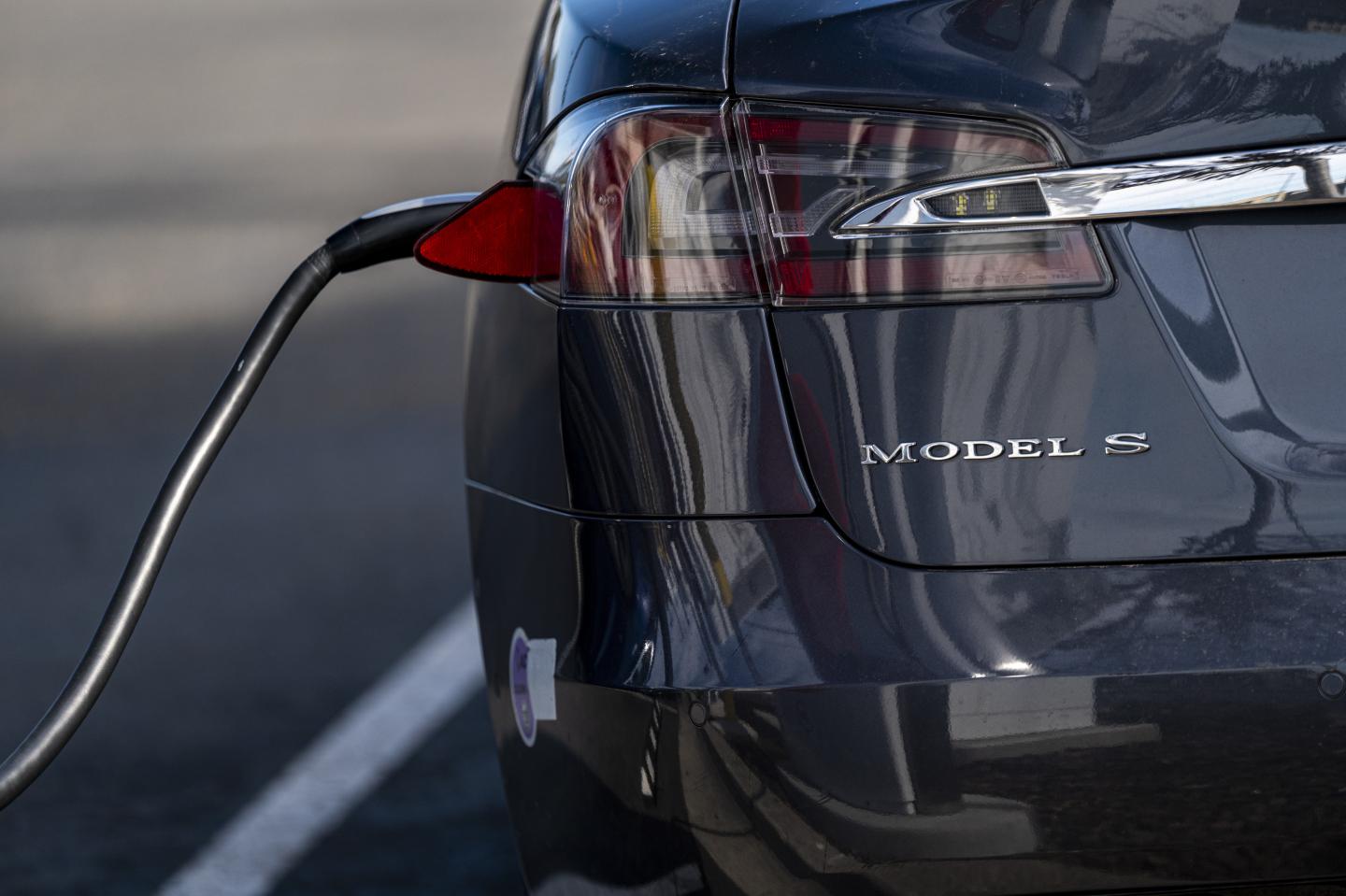 Tesla shows progress on profit as investors expect perfection