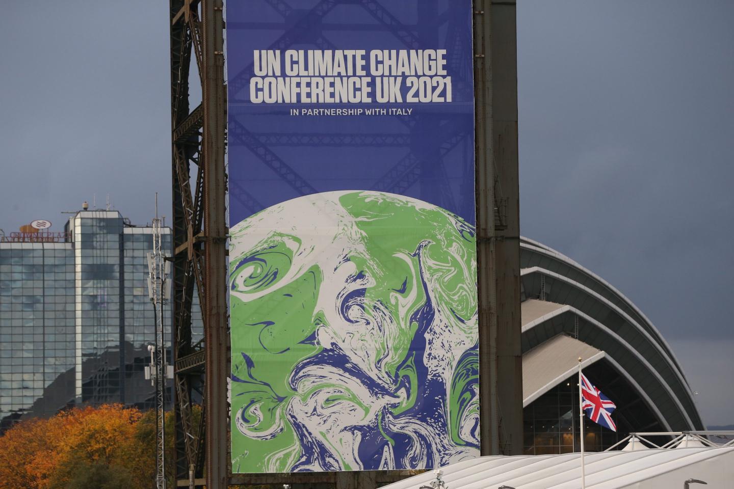 World leaders launch two-week blitz, brokering a deal to avoid climate catastrophe