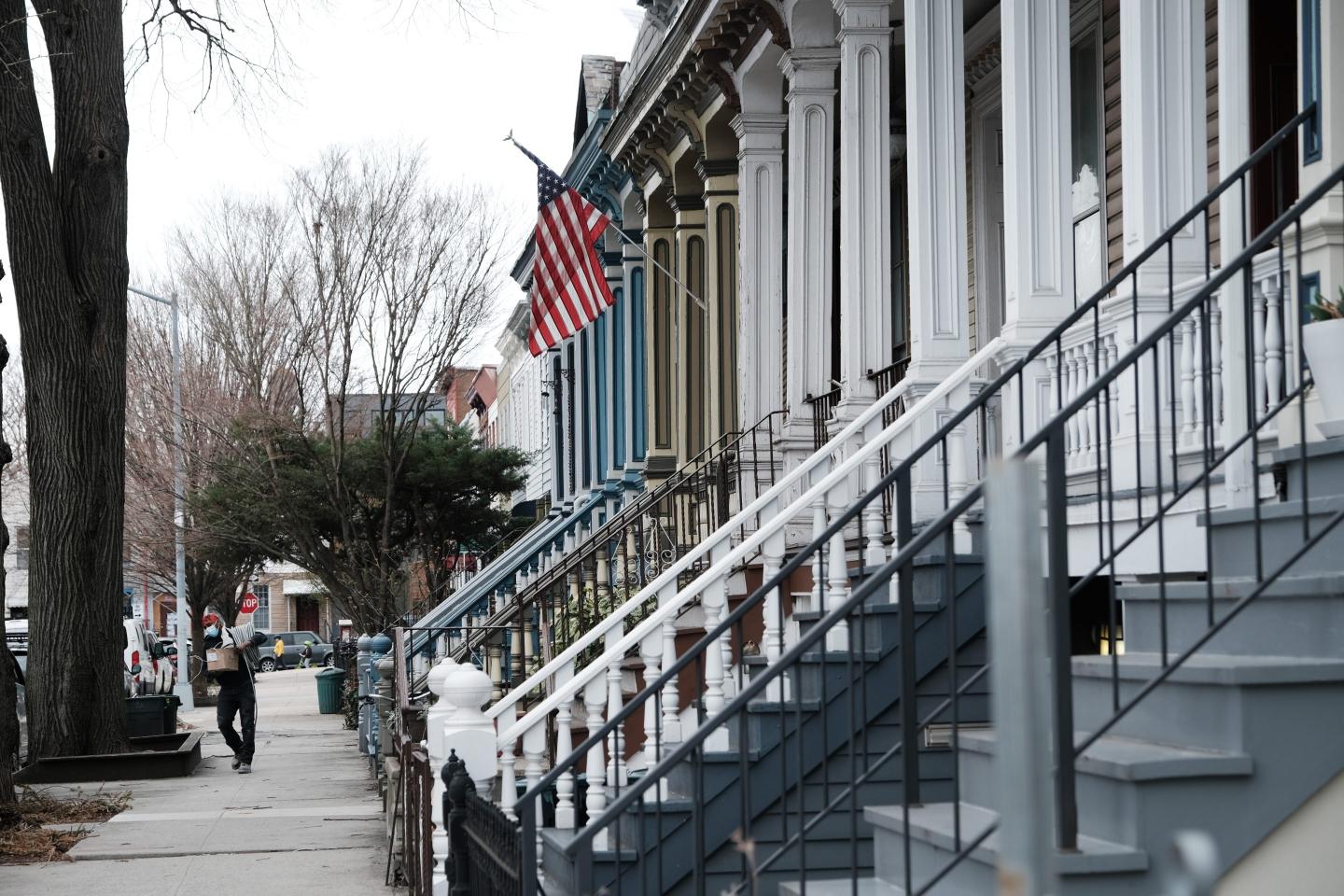 Home price growth will slow dramatically in 2022, says CoreLogic