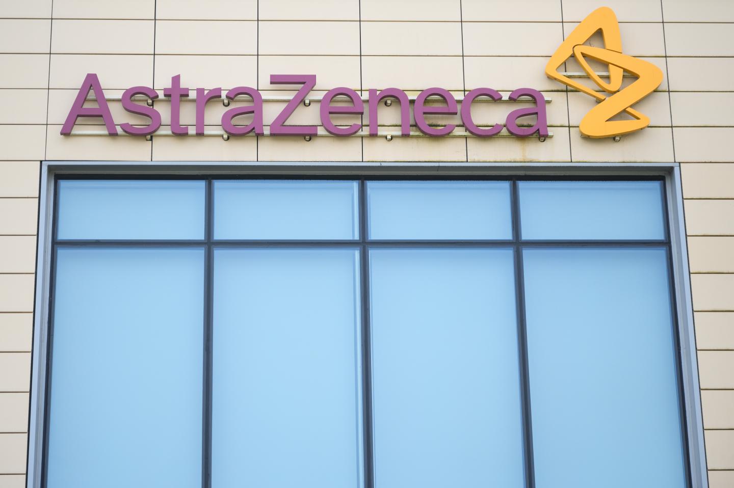 AstraZeneca says antibody drug is effective at stopping mild COVID-19 from worsening