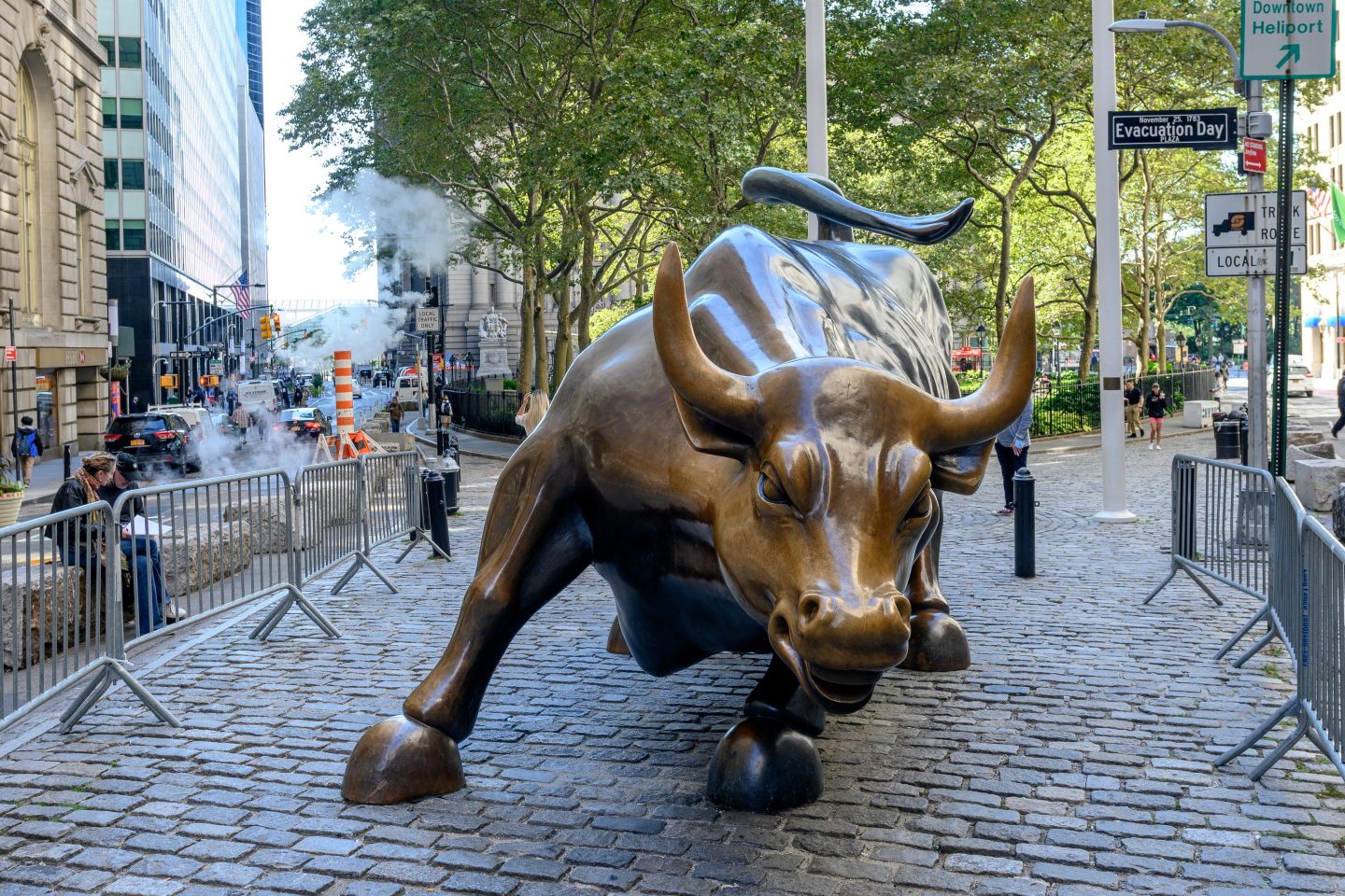 Wall Street Bull Statue