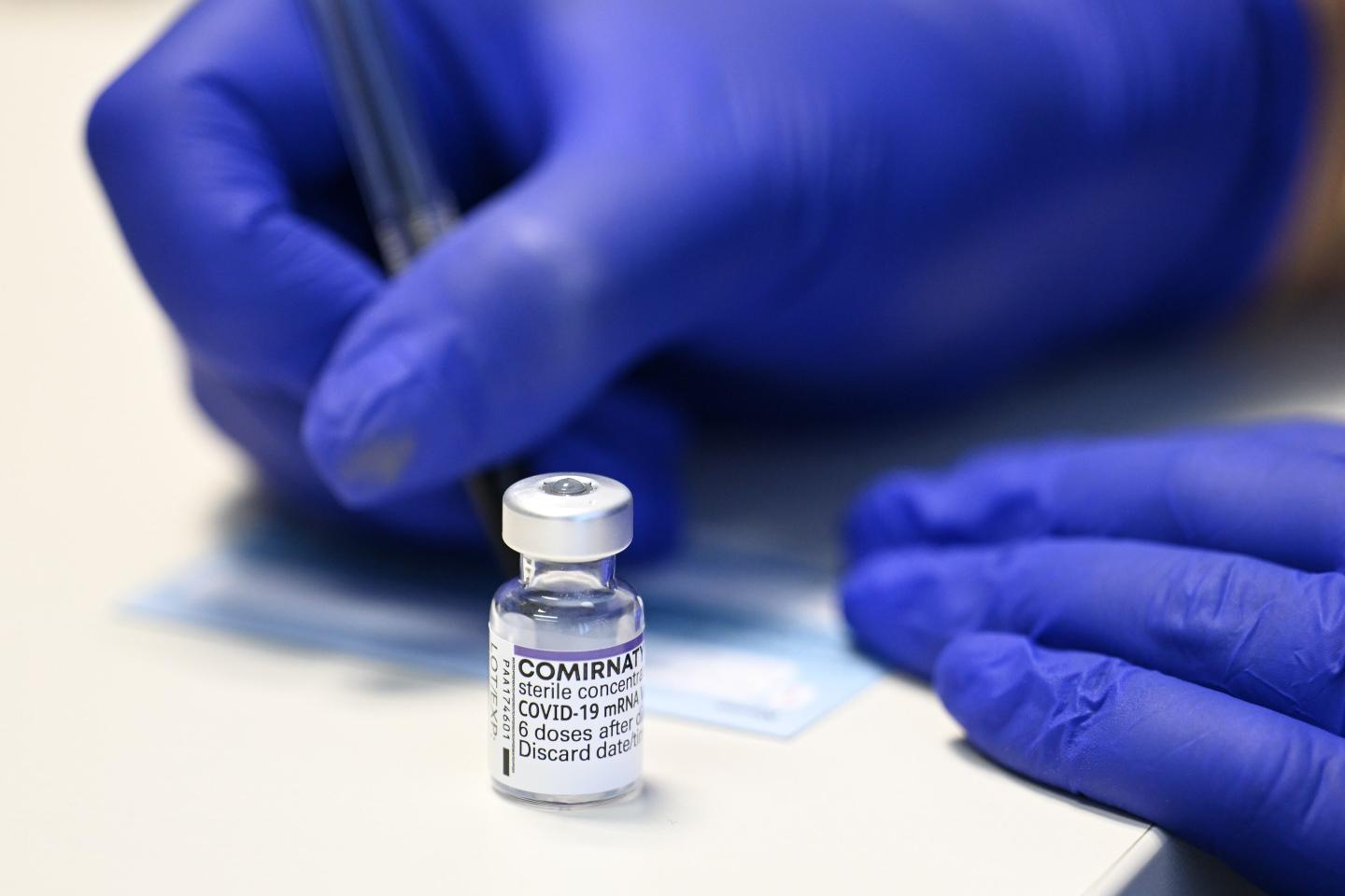 EU approves Pfizer and Moderna boosters for immunocompromised people
