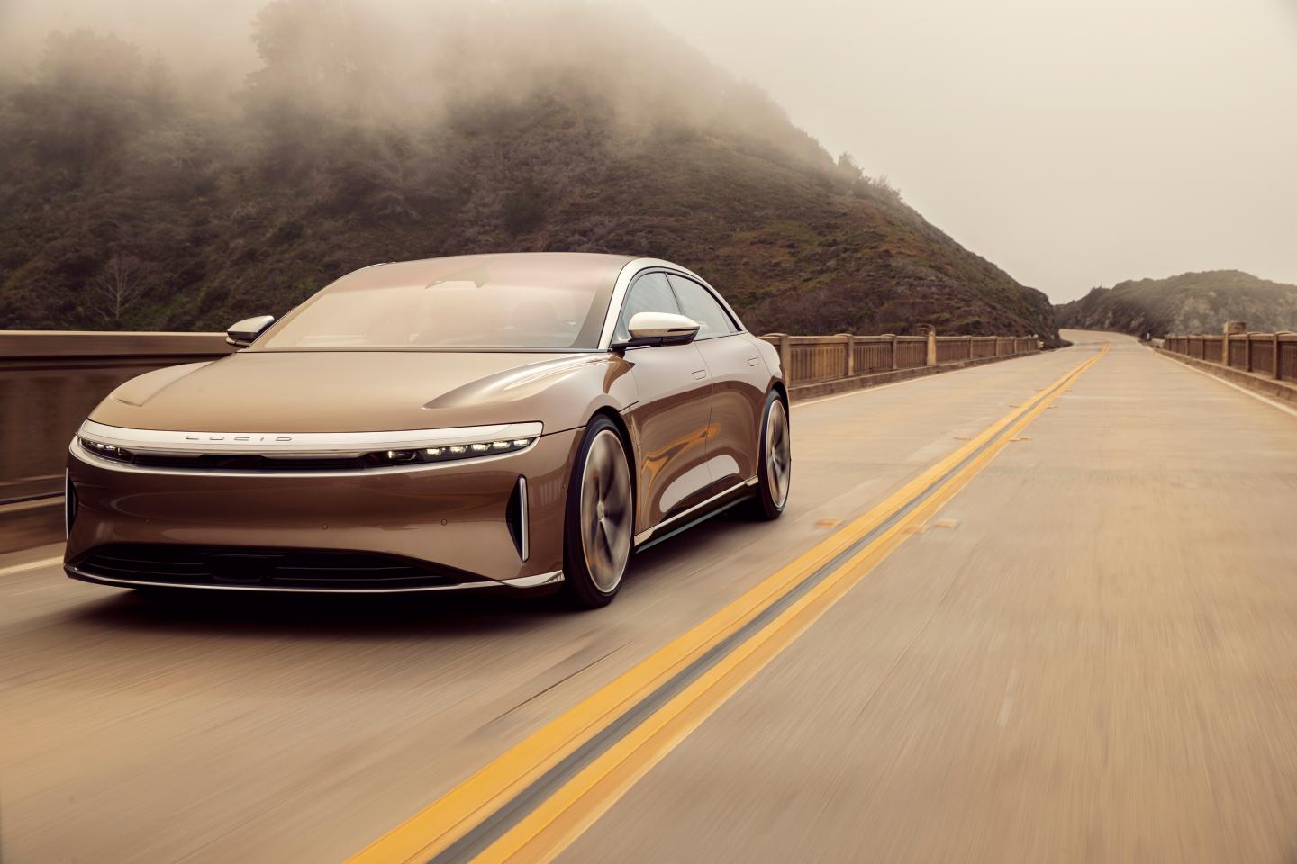 Lucid Motor’s Air EV finally hits the roads with a range that blows Tesla away