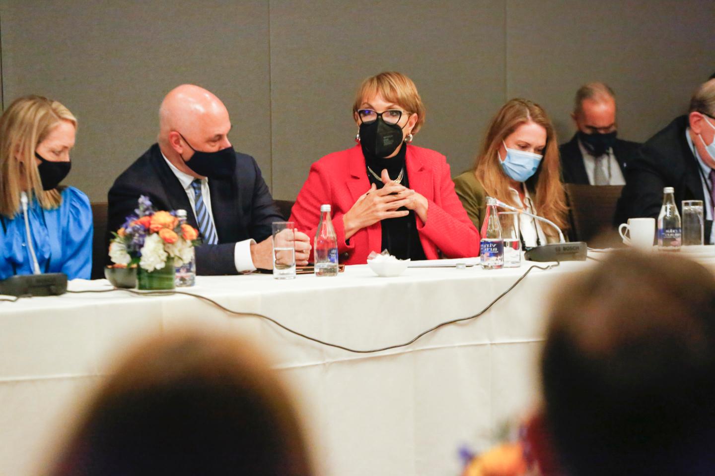 Photo of Claire Babineaux-Fontenot alongside other Fortune conference attendees