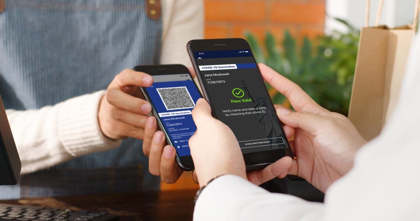 With a vaccine mandate looming, these apps help businesses check which employees got vaxxed