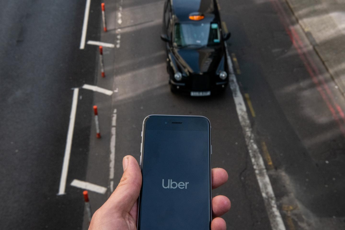 U.S. sues Uber, saying wait fees discriminate against disabled