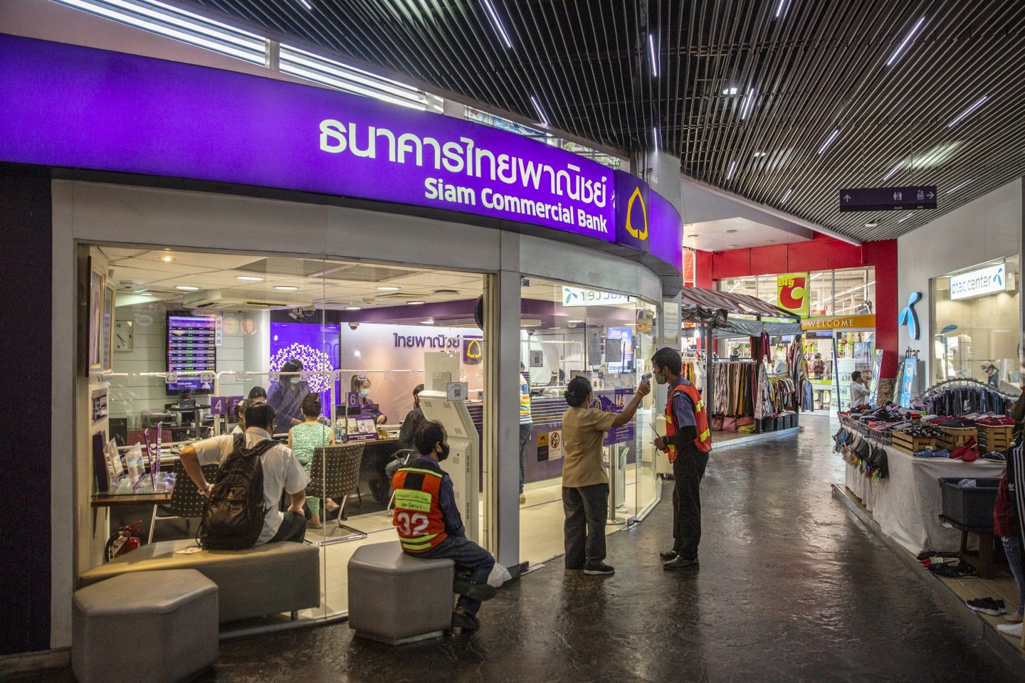 A Siam Commercial Bank Pcl branch in the Ekkamai area of Bangkok, Thailand, on Wednesday, Nov. 25, 2020.
