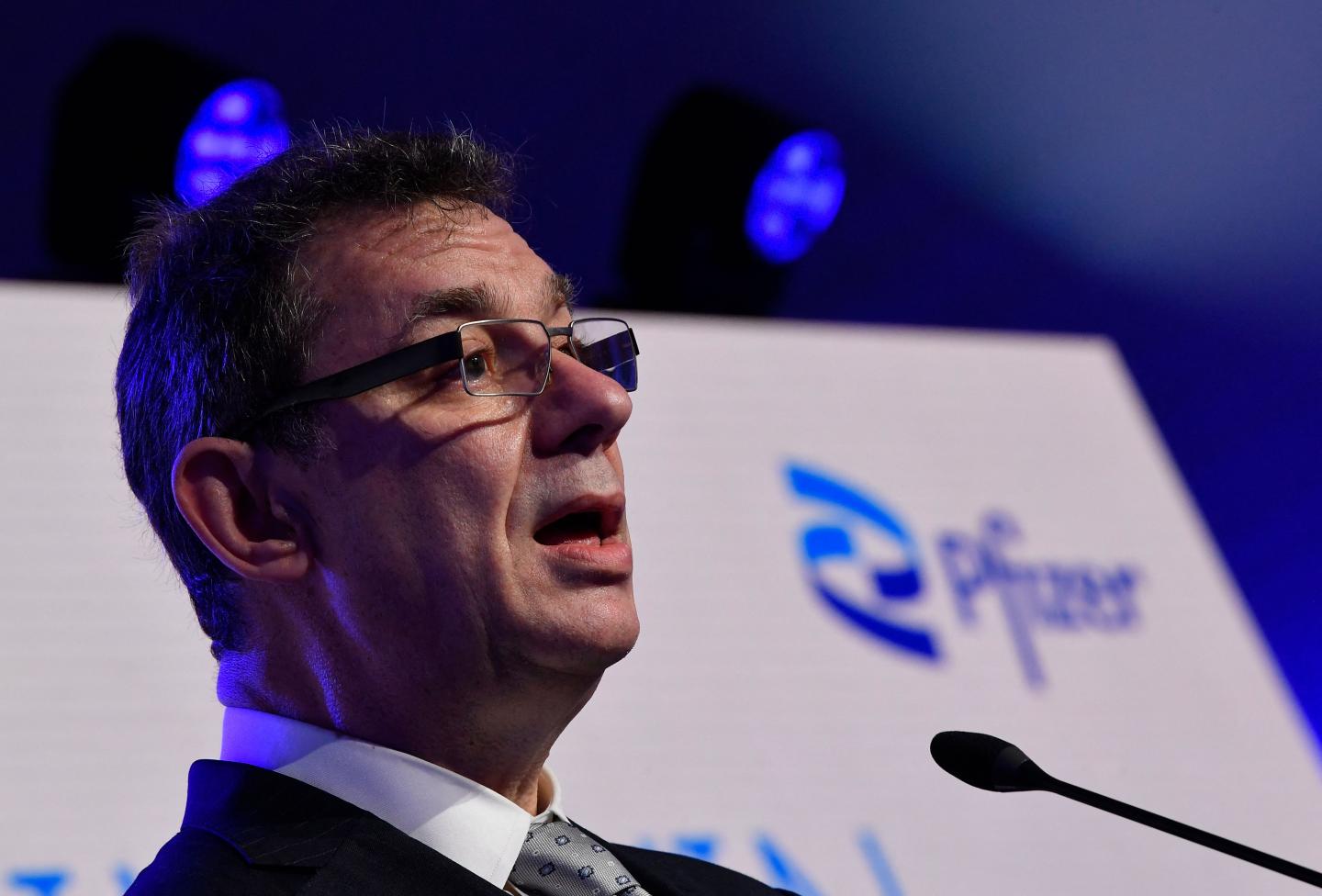 Pfizer pledges equitable access to COVID-19 pill through new licensing agreement