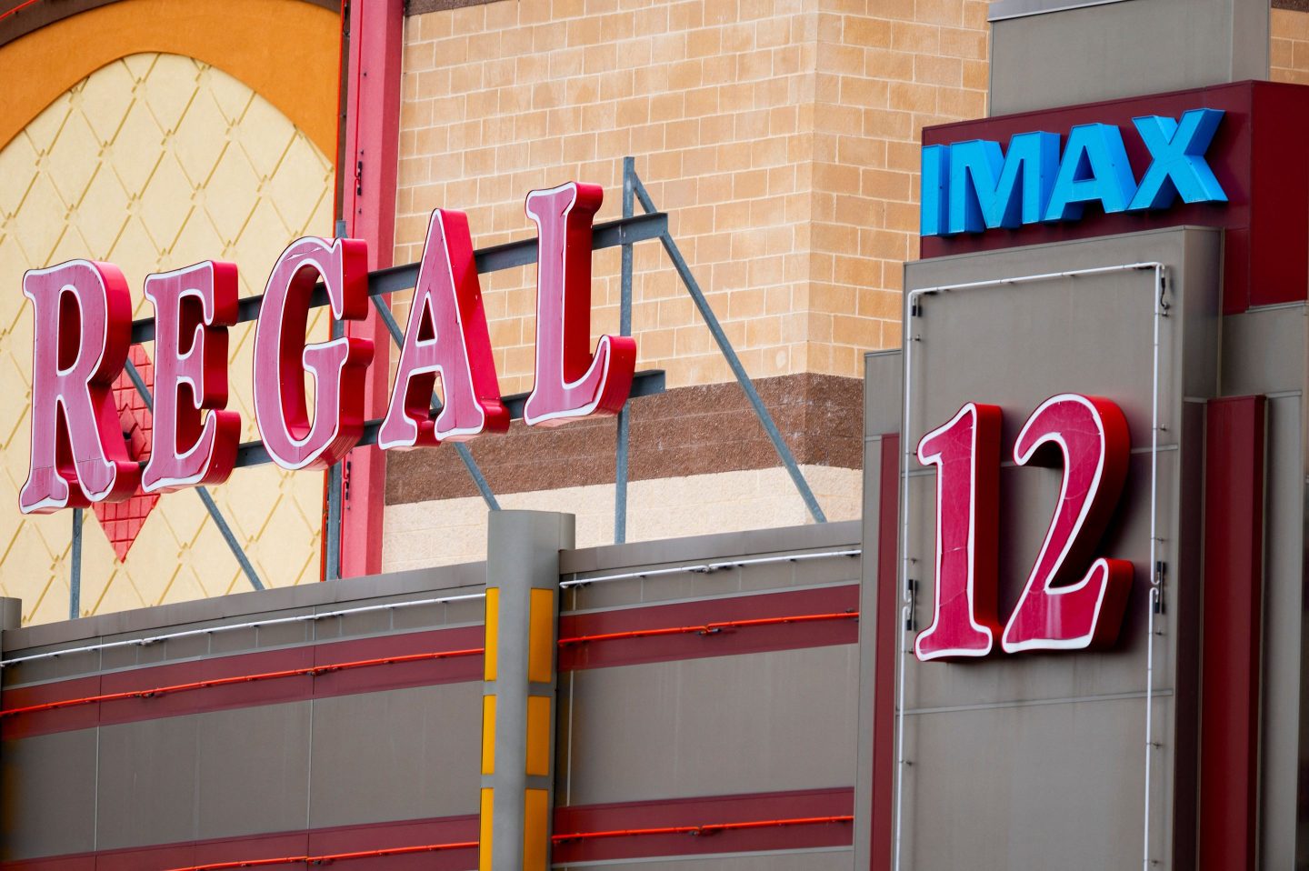 Regal cinema sign