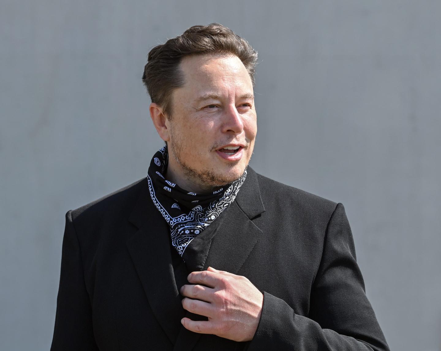 Tesla Gigafactory - Elon Musk
