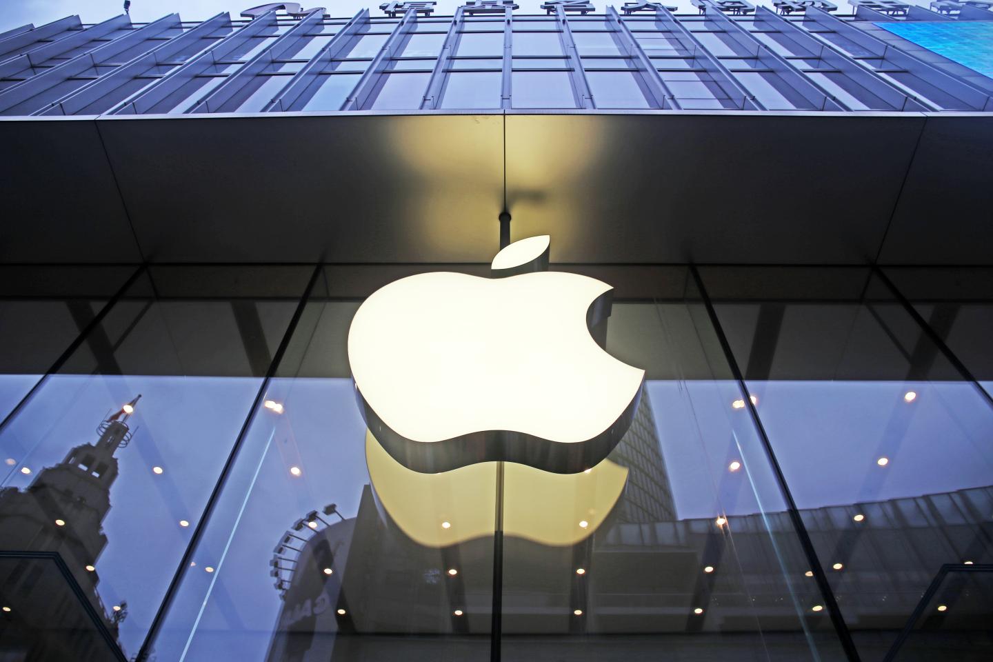 Apple’s recent privacy tweak cost social media giants $10 billion