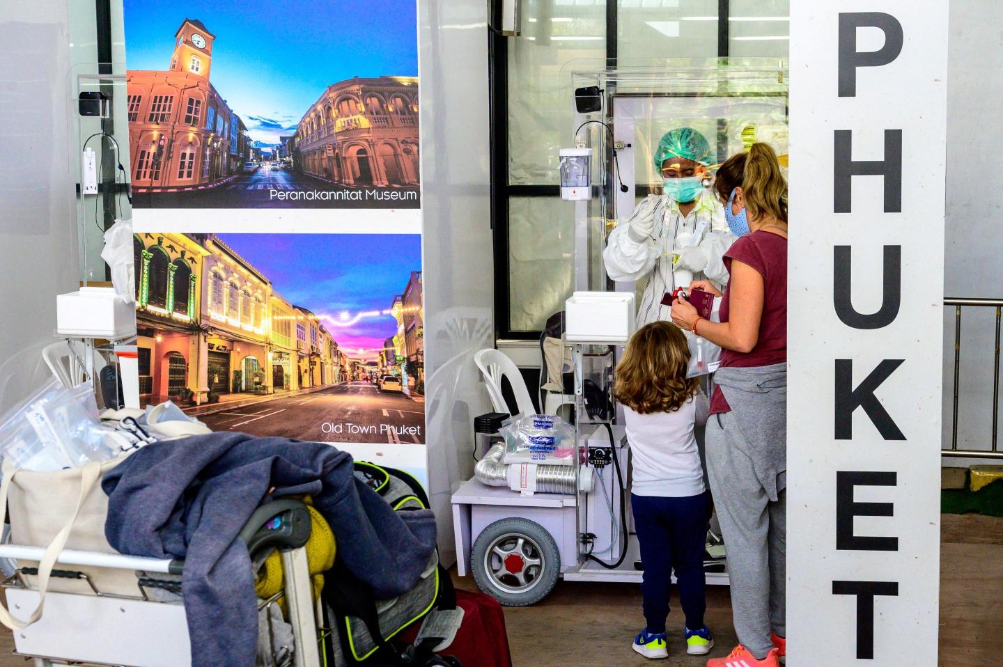 Thailand ends quarantine for vaccinated tourists from over 60 countries in Asia’s biggest reopening gamble