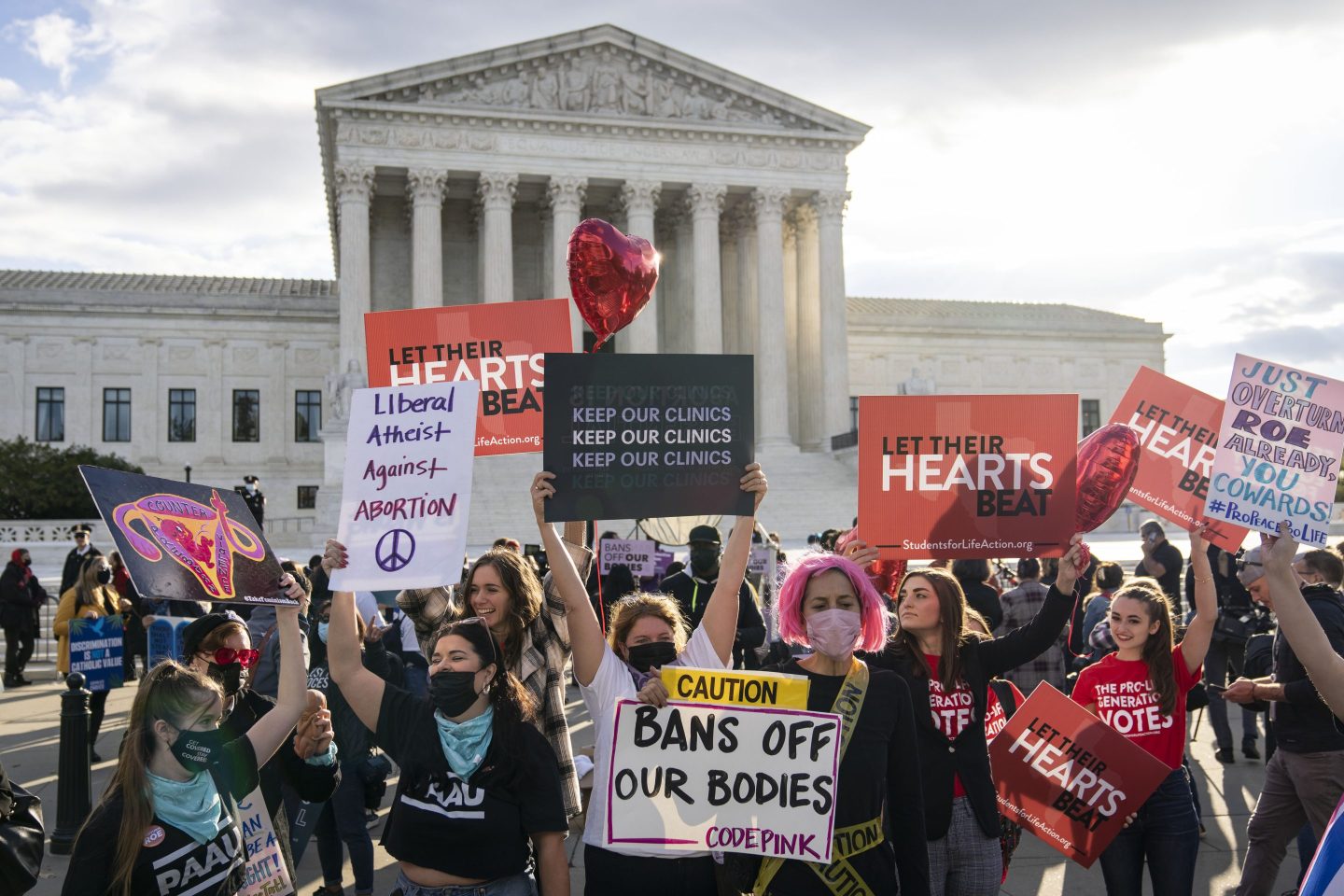 Supreme Court considers Texas abortion law
