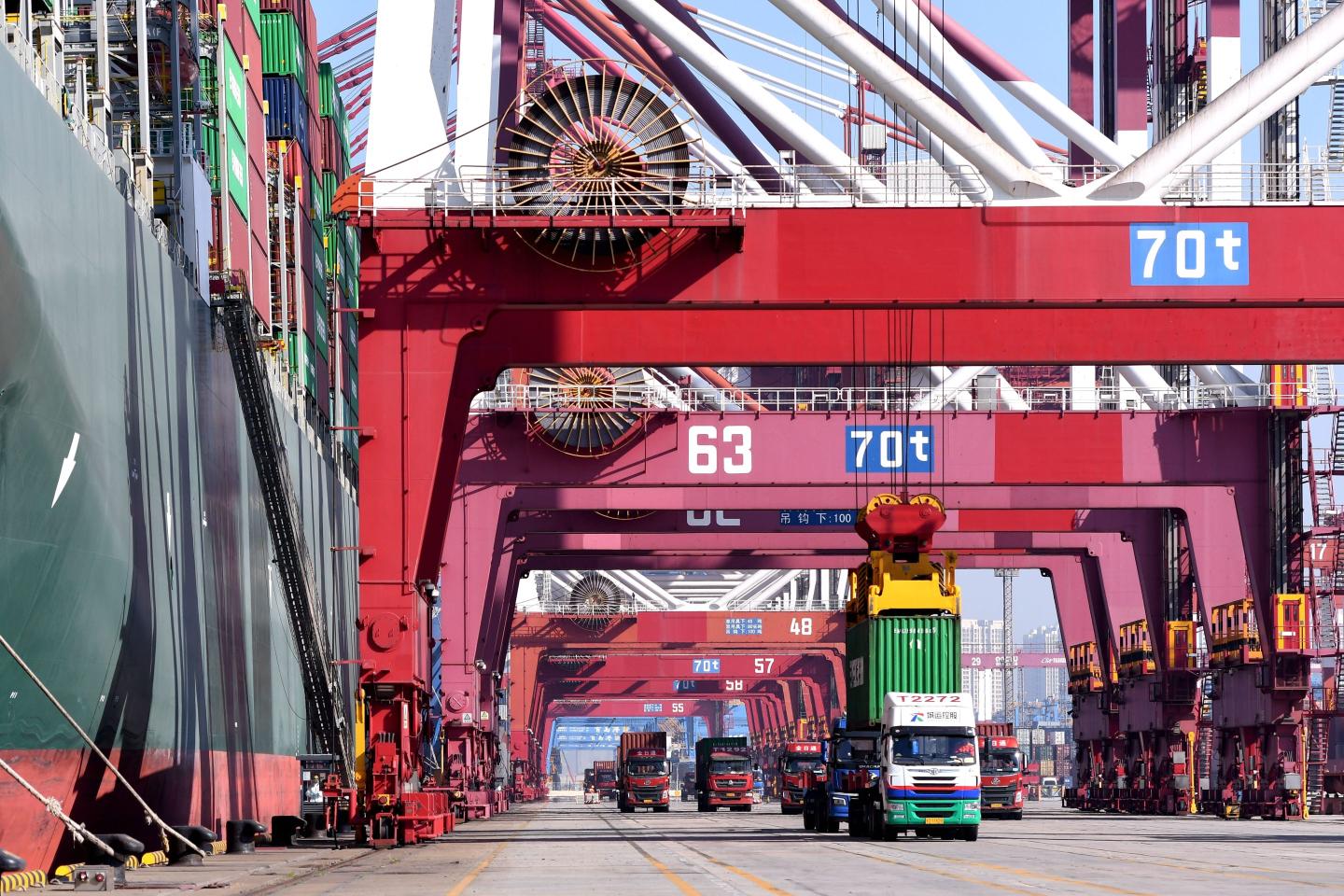 A 7-week quarantine for returning sailors is just one way China’s COVID zero approach is snarling supply chains