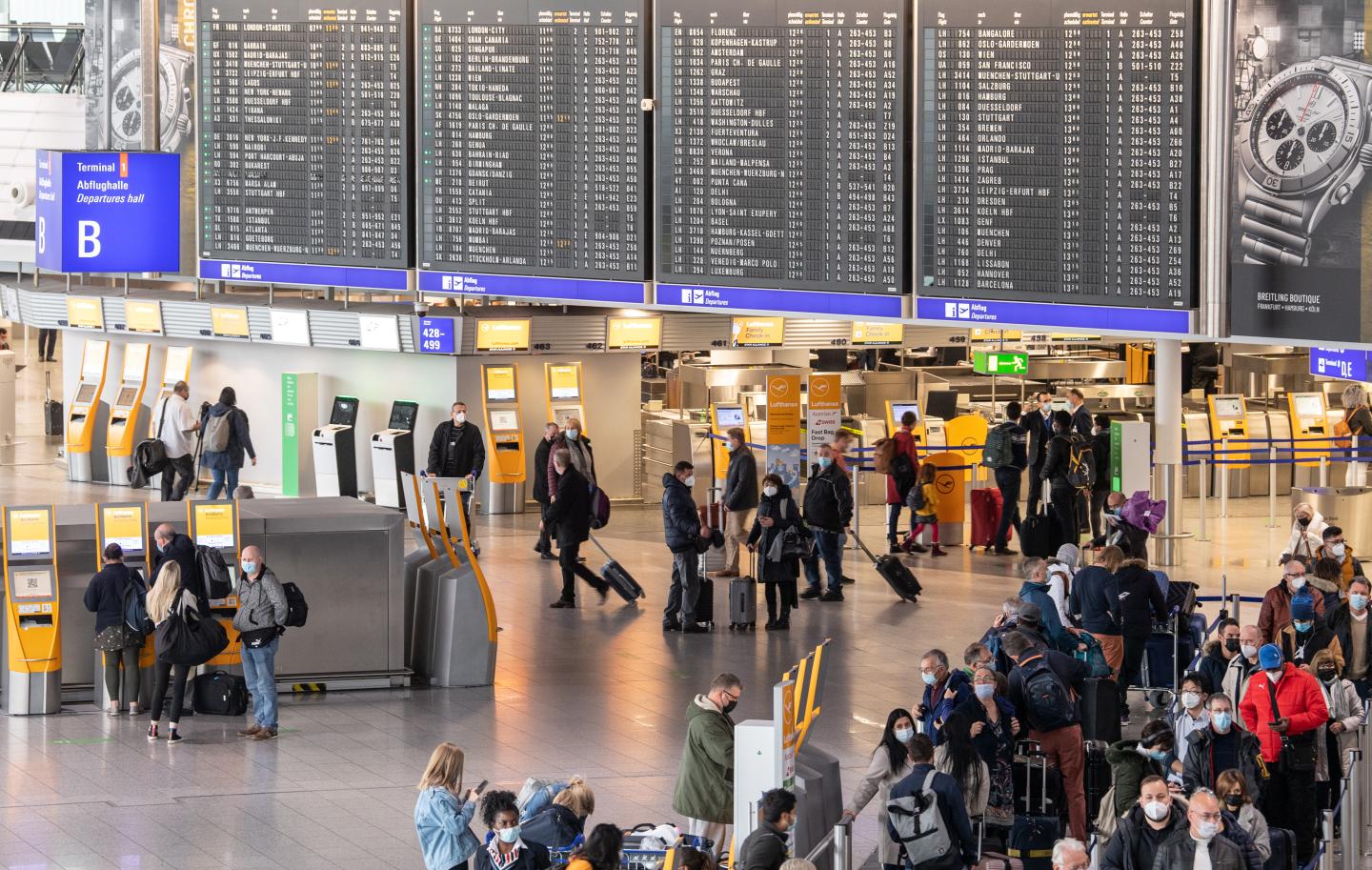 What’s Omicron? Here’s what we know and don’t know about the new COVID variant that’s roiling markets and air travel