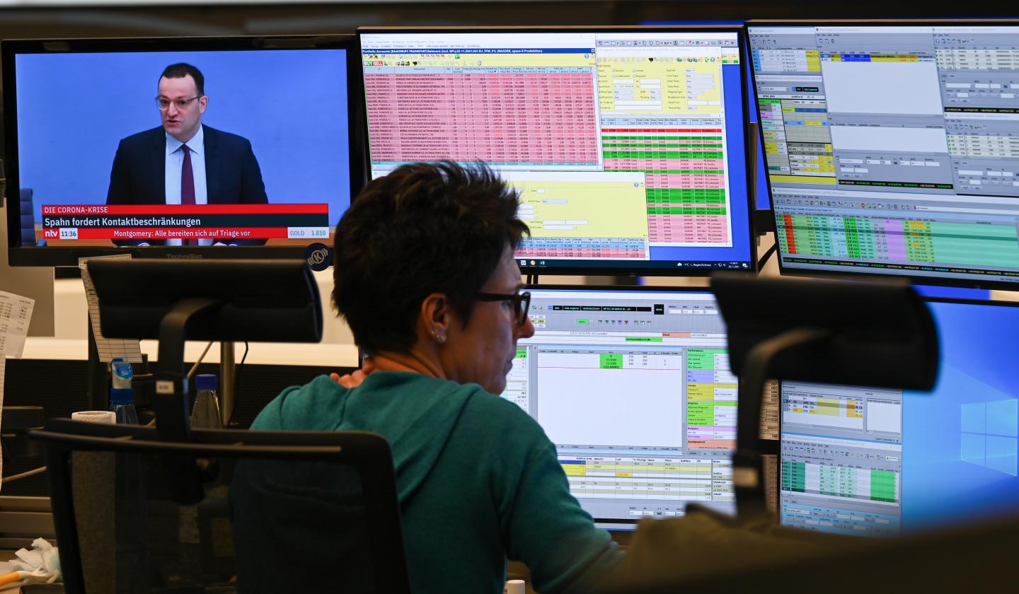 The Omicron bounce: crypto, crude and stocks rebound as virus jitters ease