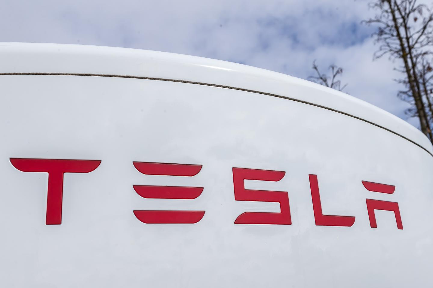 Tesla shares are off more than 5% in pre-market trading after Elon Musk tweeted there's still no deal in place with rental firm Hertz Group.