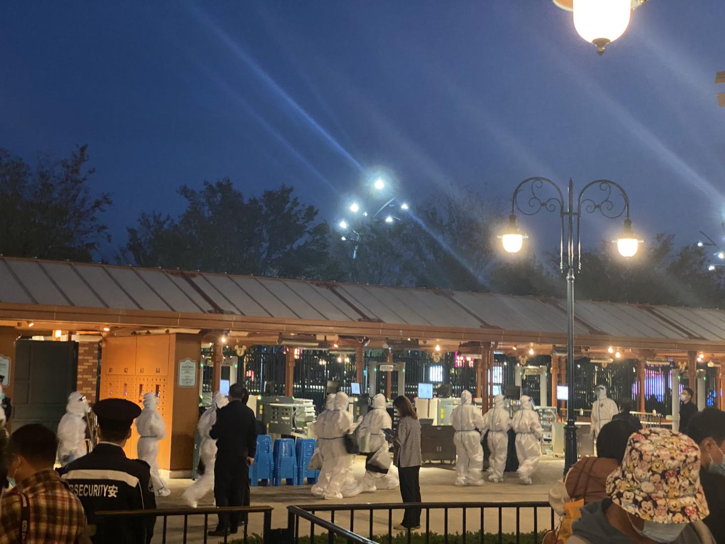 A COVID scare trapped 33,000 visitors inside Shanghai Disneyland in a ‘surreal’ scene