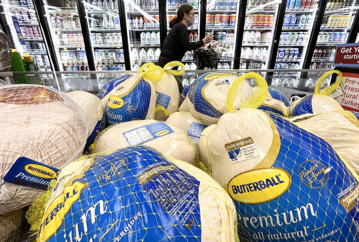 Thanksgiving dinners will cost an eye-popping 14% more this year, farm lobby says